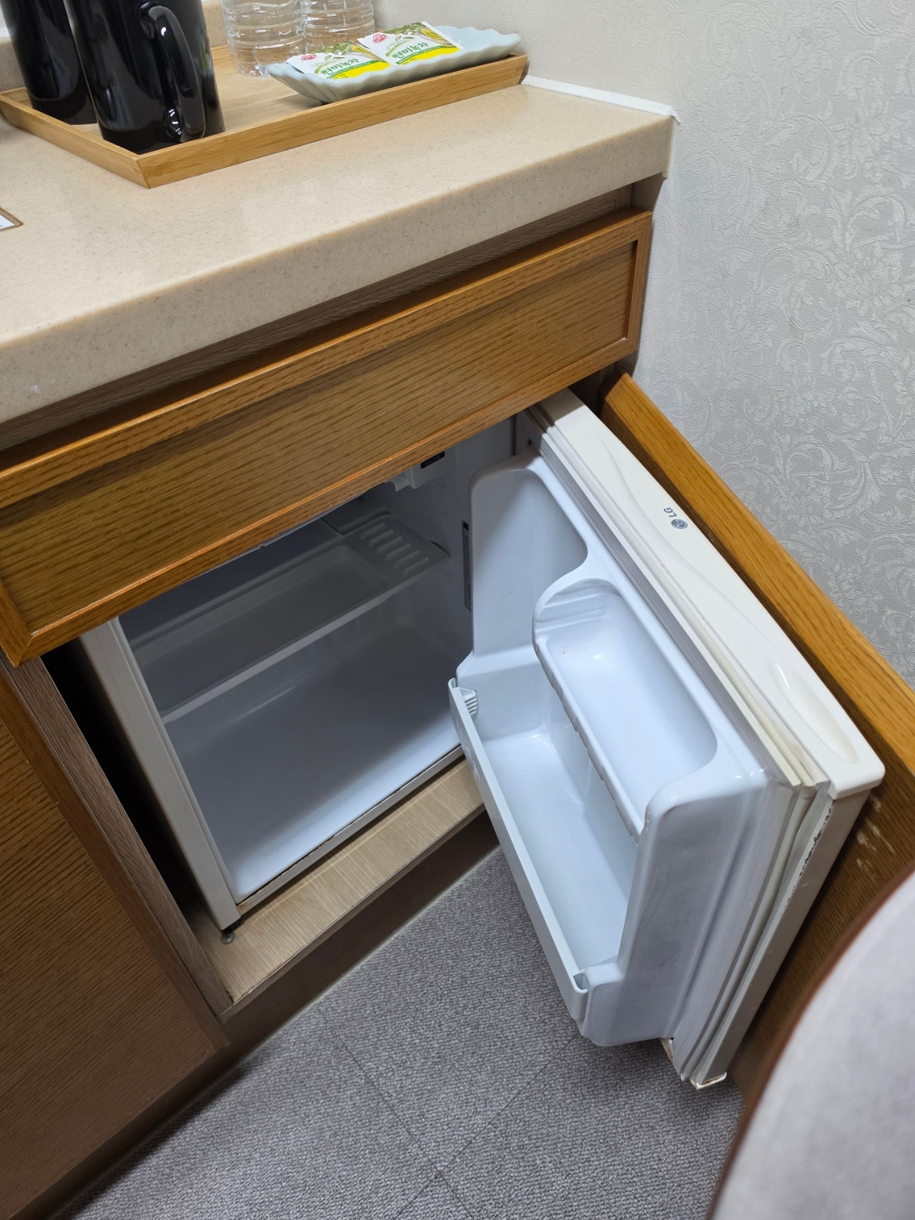 하조대비치( 스노쿨링 포인트) 죽도해변 주문진시장 오색그린야드호텔 30년 할머니순두부 주전골 트레킹 탄산온천 찜질방