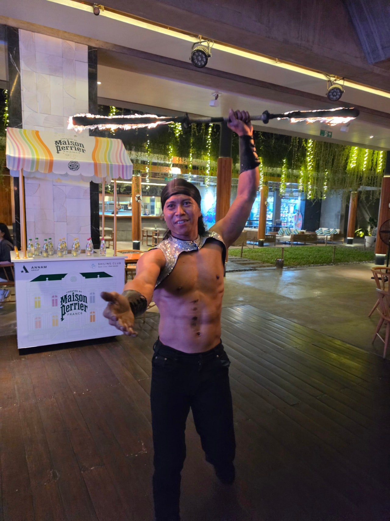 군입대전 아들하고 푸꾸옥 다녀왔어요 허브라운지 홈파크호텔 킹콩마트 본점 제니스스파 세일링클럽 시그니처 리조트 ❤️ 1.2일차