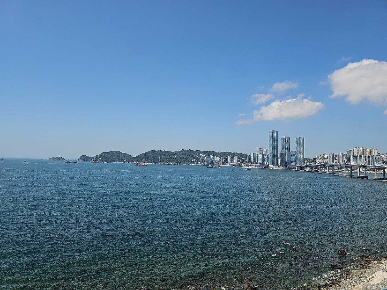 🌊여름 맛 가득한 부산 여행기🌌부산 야경 명소 & 송도 오션뷰 감성 숙소, 아무도 없는 밤의 감천문화마을을 걷다.(ft.사직야구장 불꽃야구 직관한 날 ⚾)