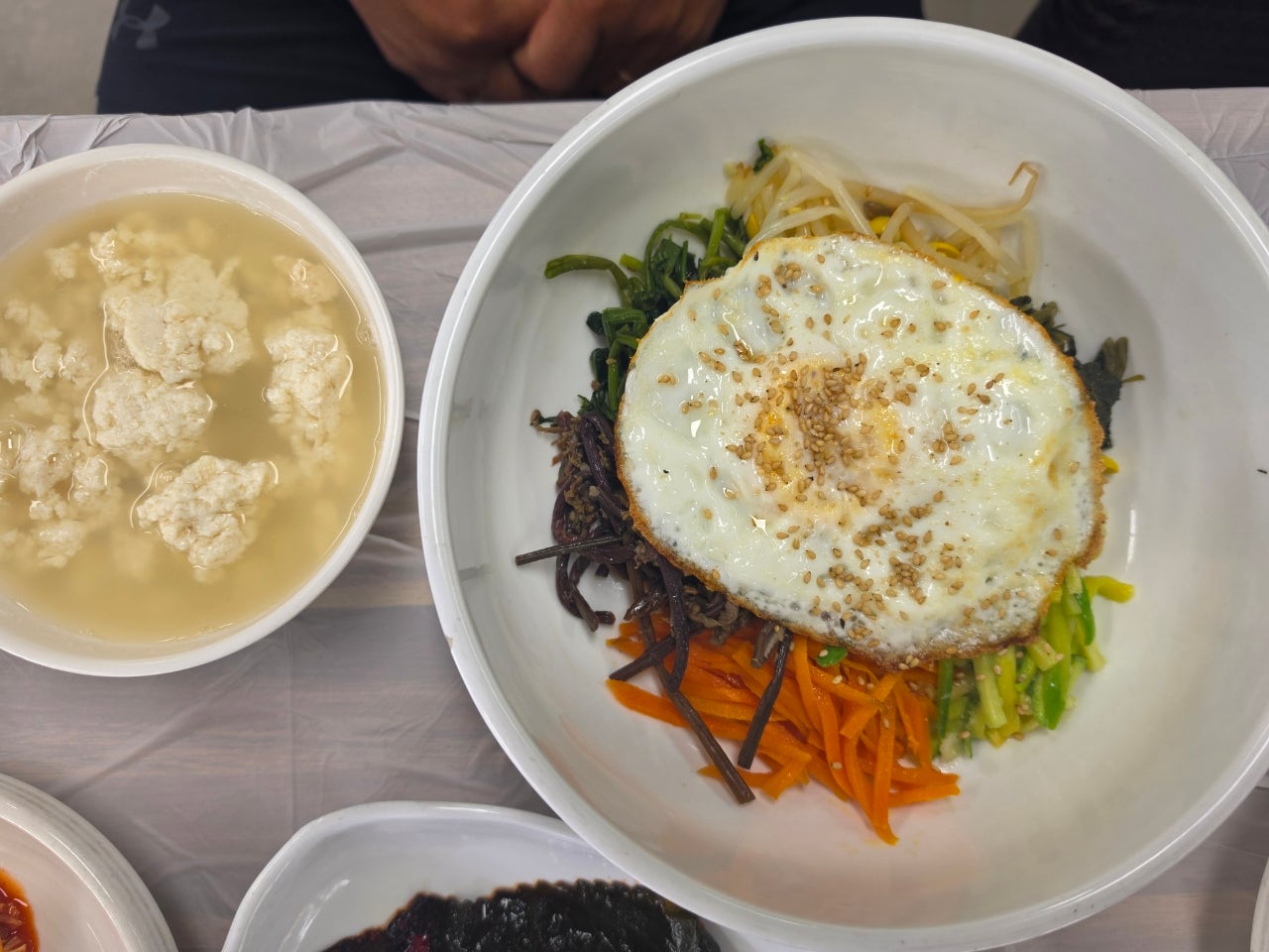 하조대비치( 스노쿨링 포인트) 죽도해변 주문진시장 오색그린야드호텔 30년 할머니순두부 주전골 트레킹 탄산온천 찜질방