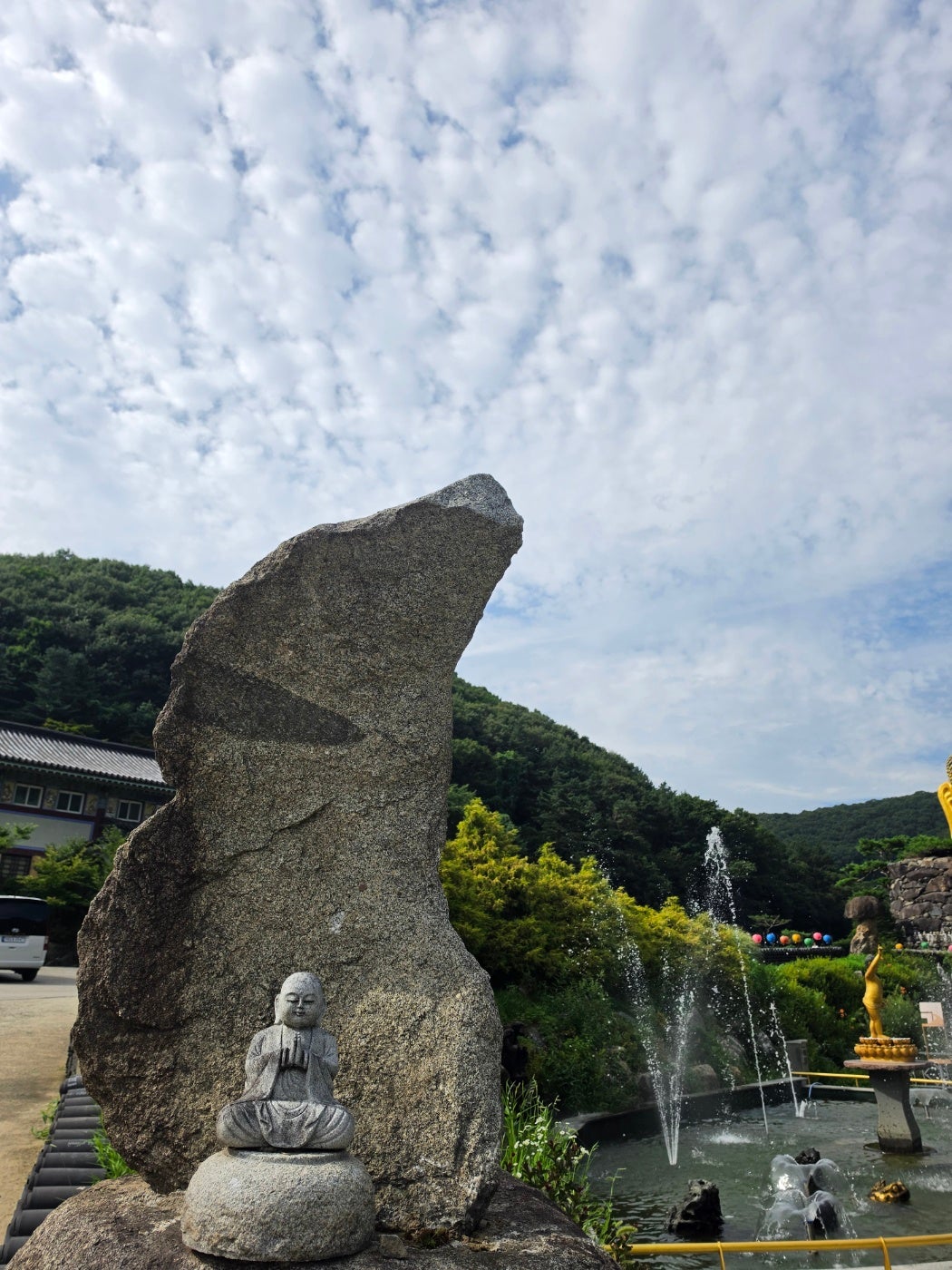용인 와우정사, 한국민속촌 야간공연 뿌시고 메리엘호텔에서 1박하고 장어먹고 왔어요
