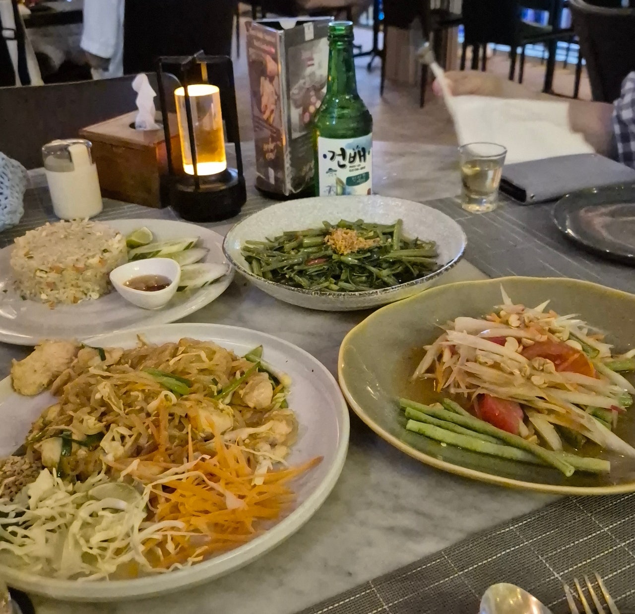 Thailand Night 여운을 담아 쓰는 푸켓 여행기 in 3모녀 1탄 - 요트투어 및 식당