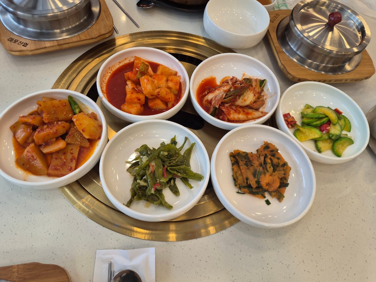먹여행은 속초가 빠질수 없죠? 걸어갈 거리에 다 있는 맛집숙소 모어댄속초등대점!!