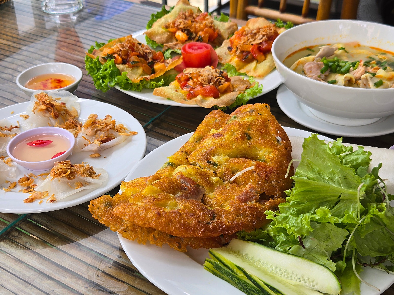 [다낭 여행] 여름휴가 먹방은 여기! 다낭·미케비치·호이안 맛집 BEST 7