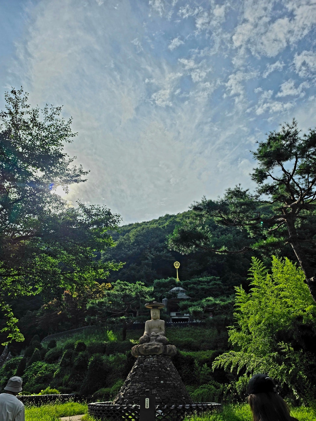 용인 와우정사, 한국민속촌 야간공연 뿌시고 메리엘호텔에서 1박하고 장어먹고 왔어요