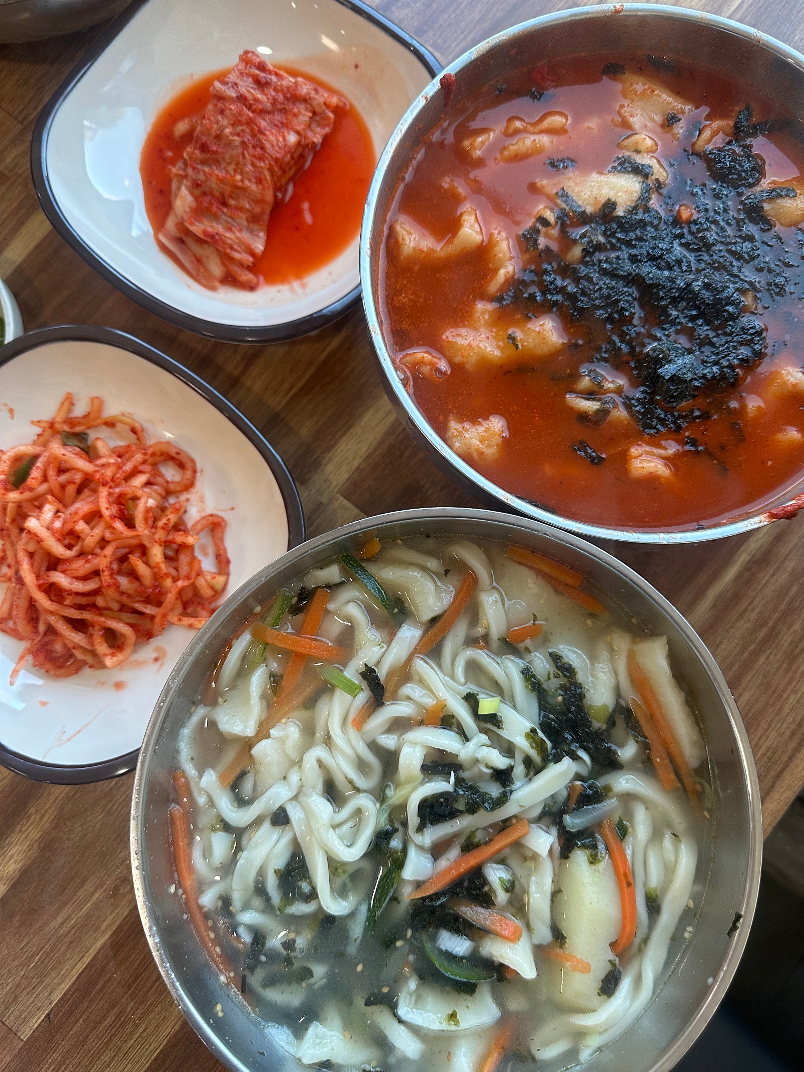 가을 필수 여행지 단풍 놀이 속초 베스트 4 코스🤍✨(옛날 칼국수.더엠브로시아.설악산. 속초 중앙시장) 찐 후기