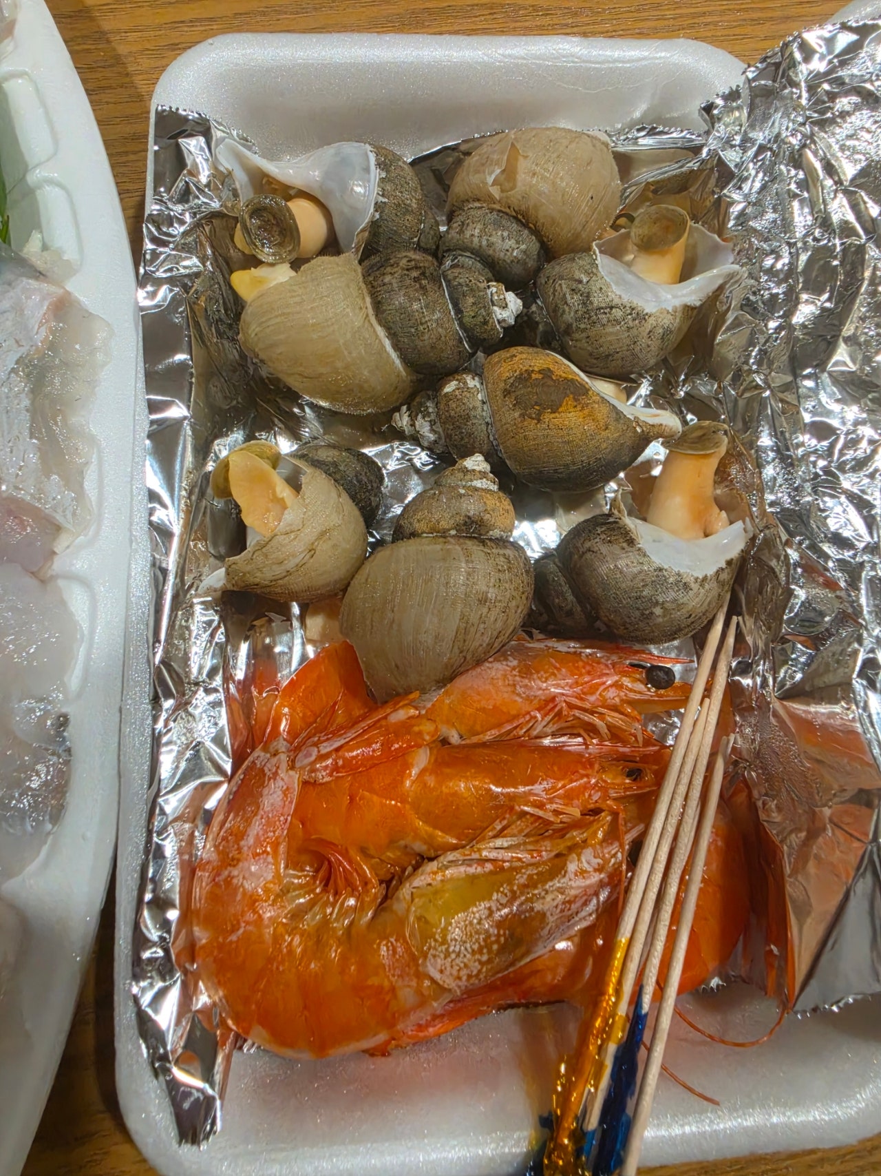강릉 금진해변 조개잡이하고 탑스텐호텔 금진온천 수영장 해변횟집 모듬회 서울식당 매운탕까지 온가족 마지막여름을 즐기고 왔어요