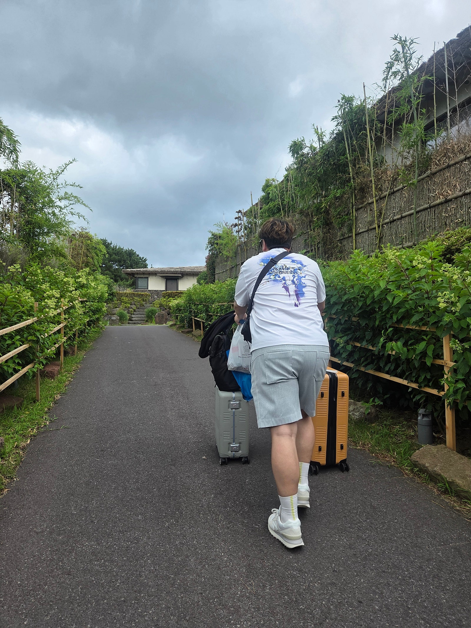 [9월 여행노트] 한라산 자락에 숨은 이색 5성급, 제주 엠버 퓨어힐에서 보낸 하루 💙