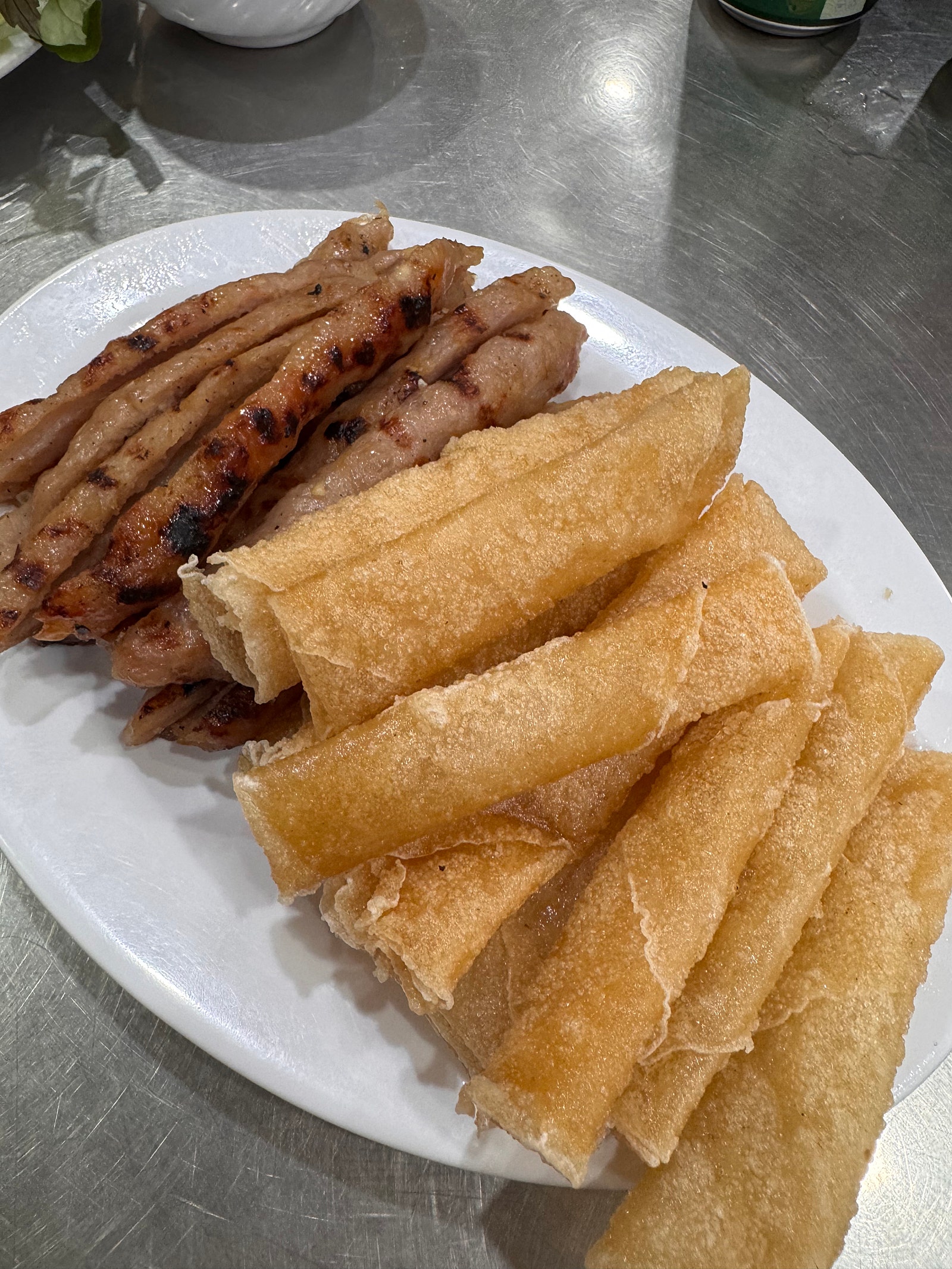 왕보가족의 "나트랑" 여행 노트 : ) 나트랑 찐 로컬 (시내) 맛집 / 꽌옥응언/ 넴느엉 당반꾸엔/ 봉크레이지/ 껌땀 바오린 / 포틴 / 척칩