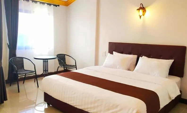 อันตงเพลส Anton place