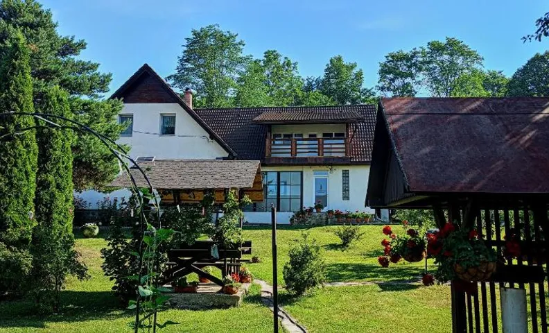 Casa de oaspeți Csomortáni vendégház