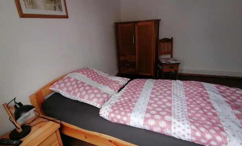 Ellen`s Pension