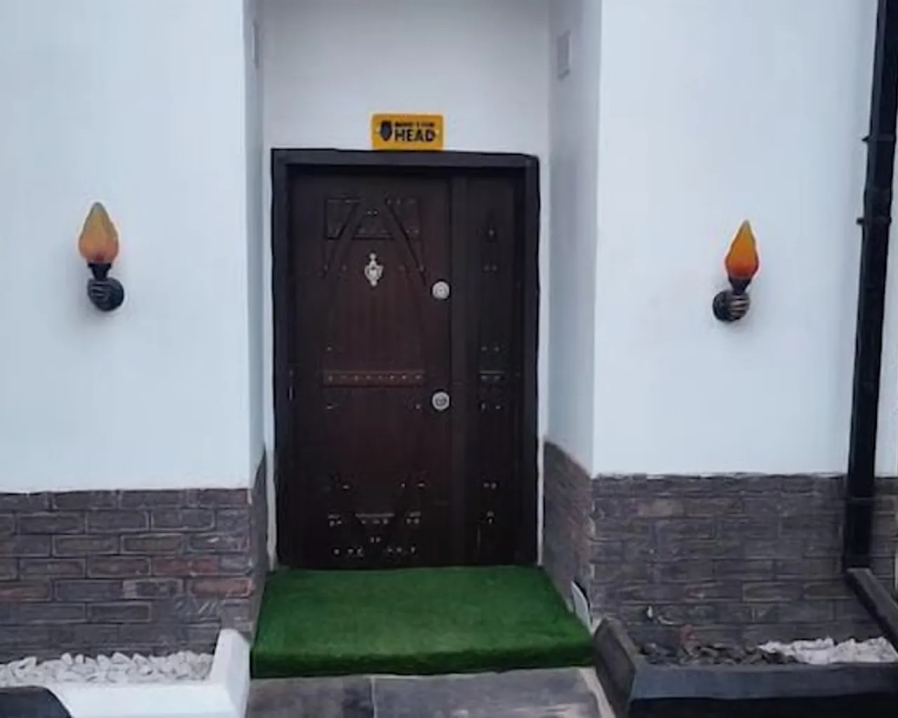 숙소 앞