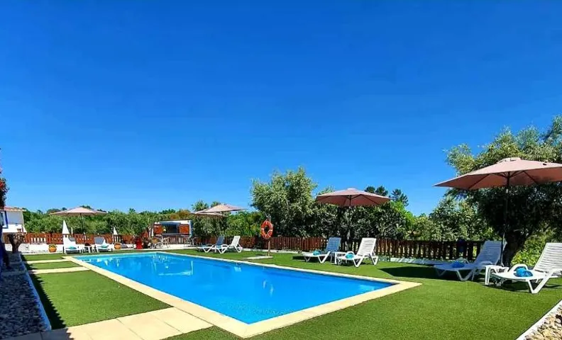Monte Família Ferreira
