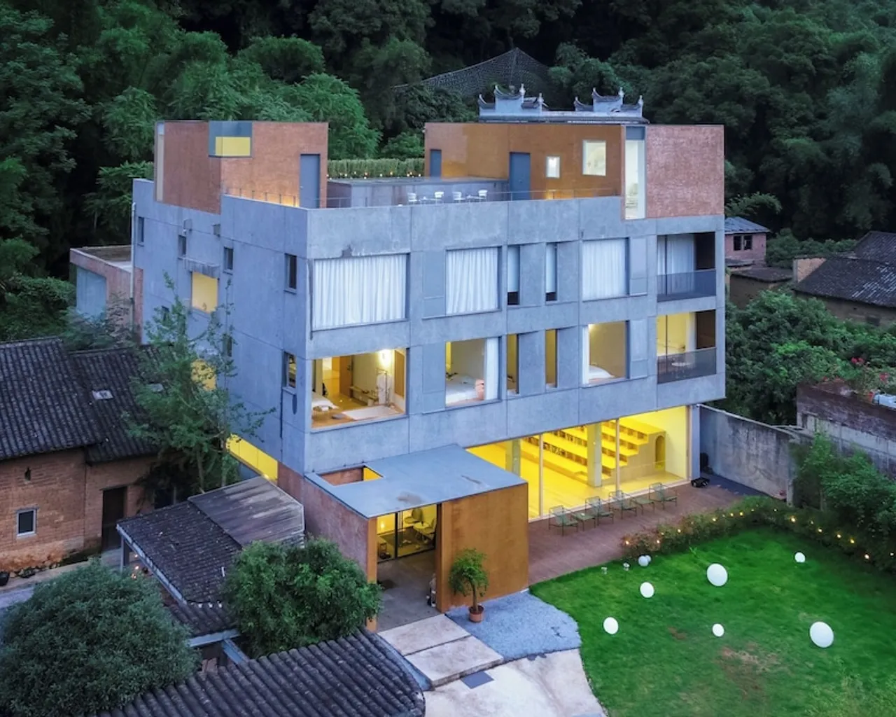 숙소 앞
