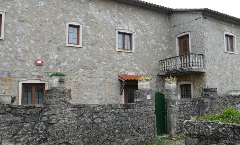 Casa Vale Florido