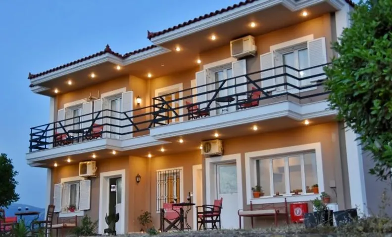 Anemomylos Apartments