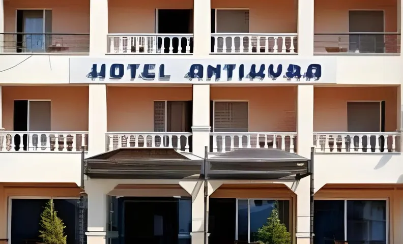 Antikyra Beach Hotel