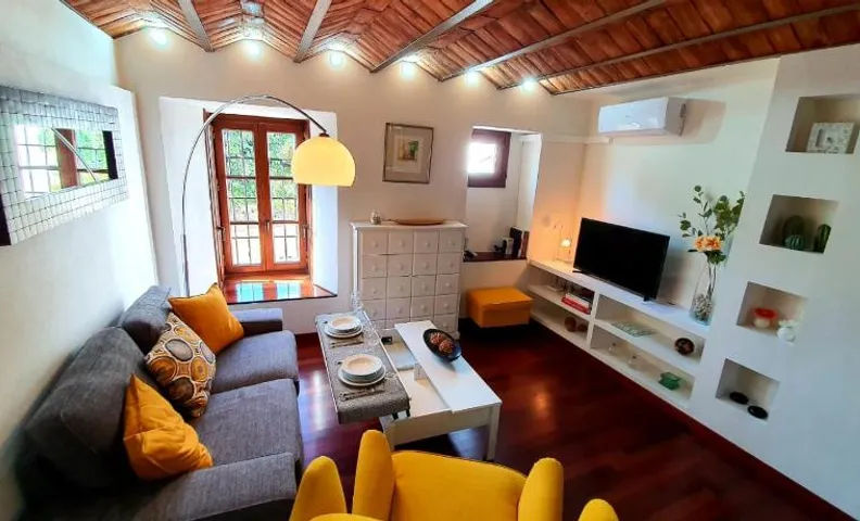 Almocabar Luxury Apartment