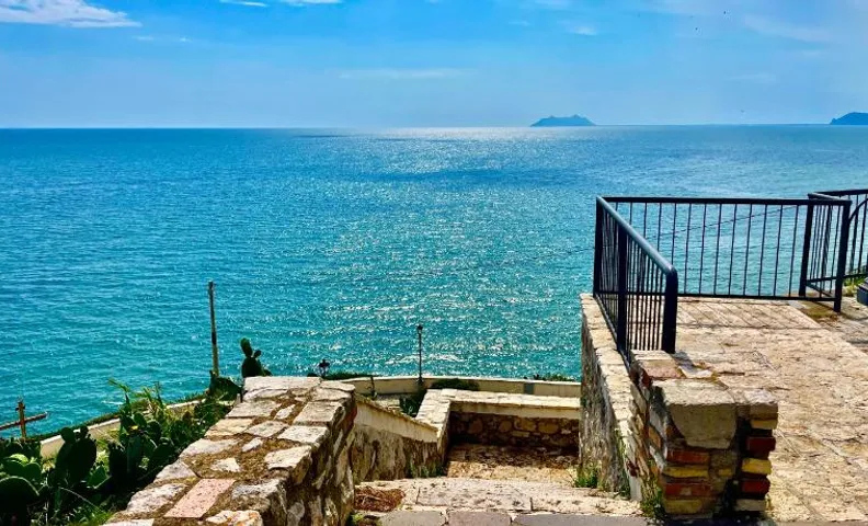 Il Mare Nel Pozzo Sperlonga Centro Storico Tutti i servizi sotto casa, a 100 mt dal mare Parcheggio 