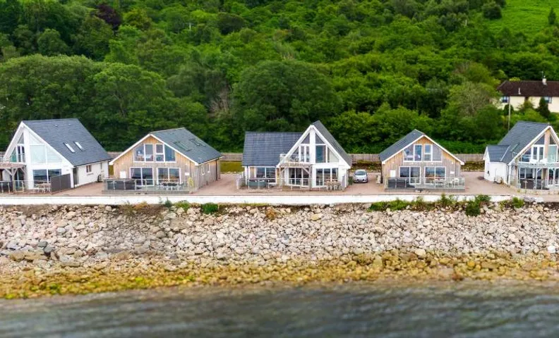 Beach Houses with Hot Tubs