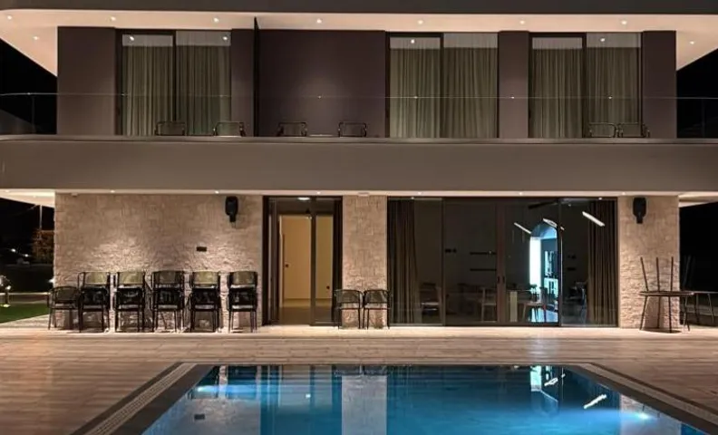Hotel Dado