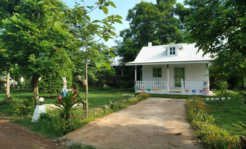Benjamas Resort Hotel