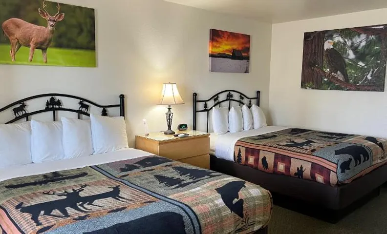 Antlers Inn
