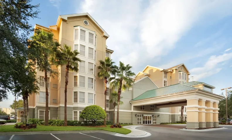 홈우드 스위트 바이 힐튼 올랜도-인터내셔널 드라이브/컨벤션 센터
