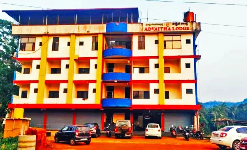 Advaitha Lodge