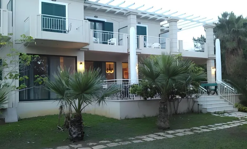 Amalia Hotel