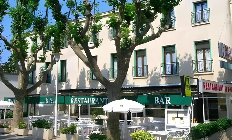 Logis Hotel Restaurant Le Cours