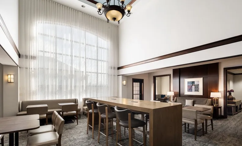 스테이브리지 스위트 애크런-스토우-쿠야호가 폭포, IHG
