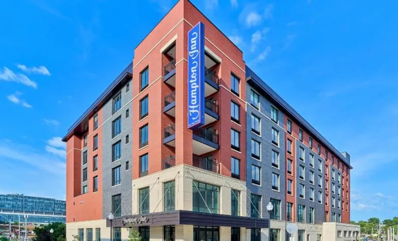 Hampton Inn by Hilton Omaha UN Medical Center Area