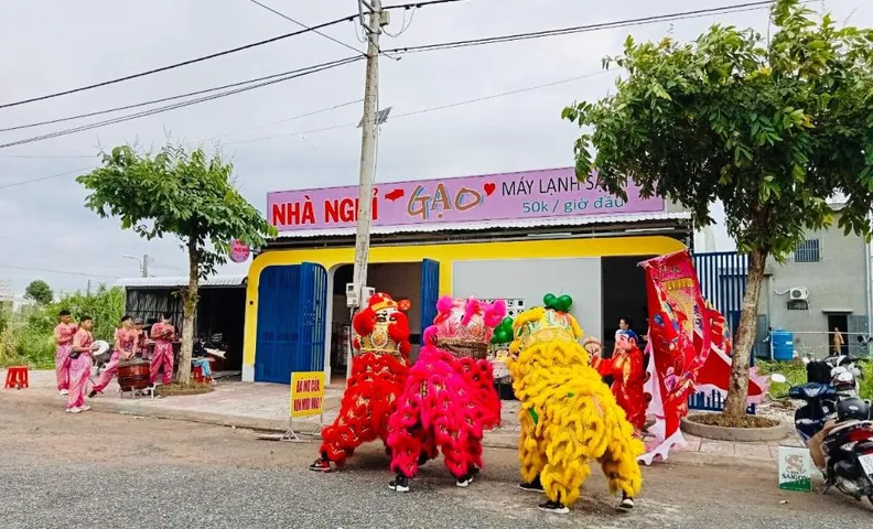 NHÀ NGHĨ GẠO