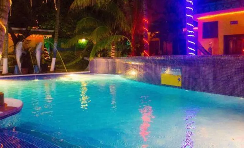 Hotel Estero y Mar