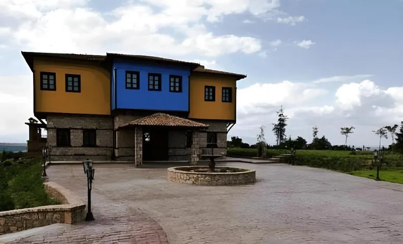 Estate Kalaitzis