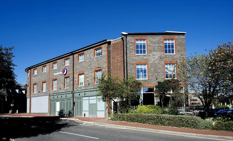 Premier Inn Lewes Town Centre