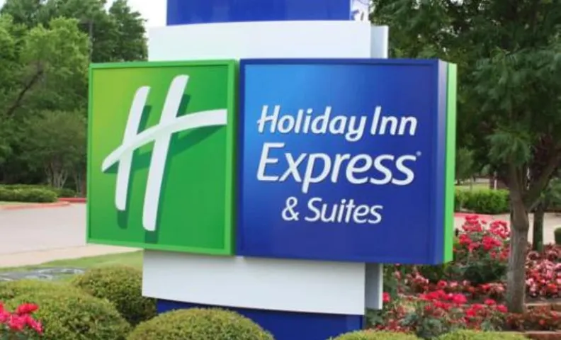 홀리데이 인 익스프레스 & 스위트 노코미스 사라소타 사우스 바이 IHG