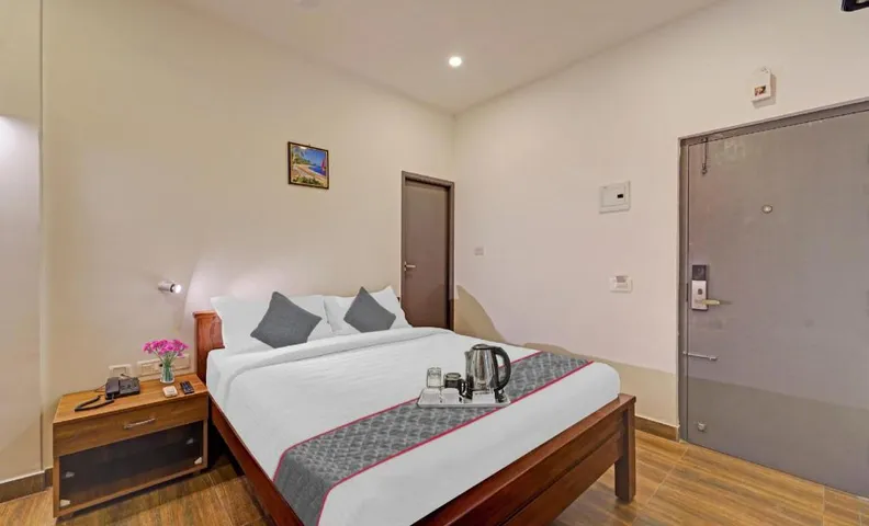 Super Townhouse ORCHID RESIDENCY Near T.Nagar