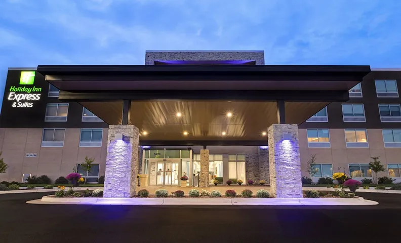홀리데이 인 익스프레스 & 스위트 디트로이트 디어본 바이 IHG