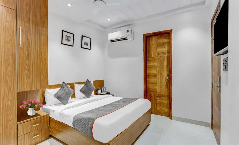 Super Capital O Hotel Moody Inn