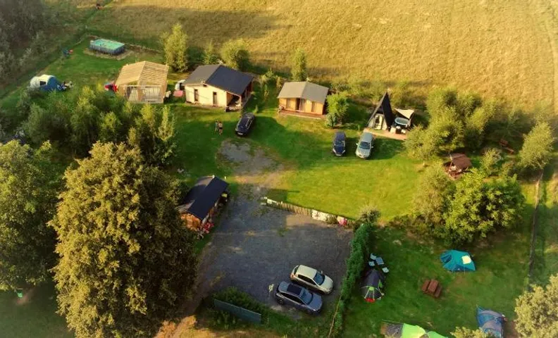 Agroturystyka Polana Giebułtów obok Świeradowa i zamku Czocha, domki przyjazne rodzinom z dziećmi