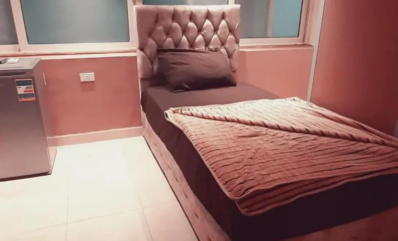 Blue Eyes Hotel
