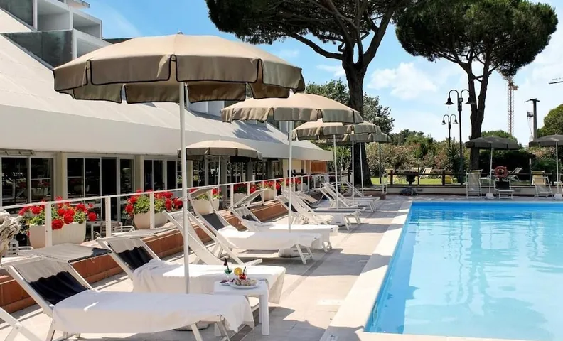 PFA Hotel La Darsena