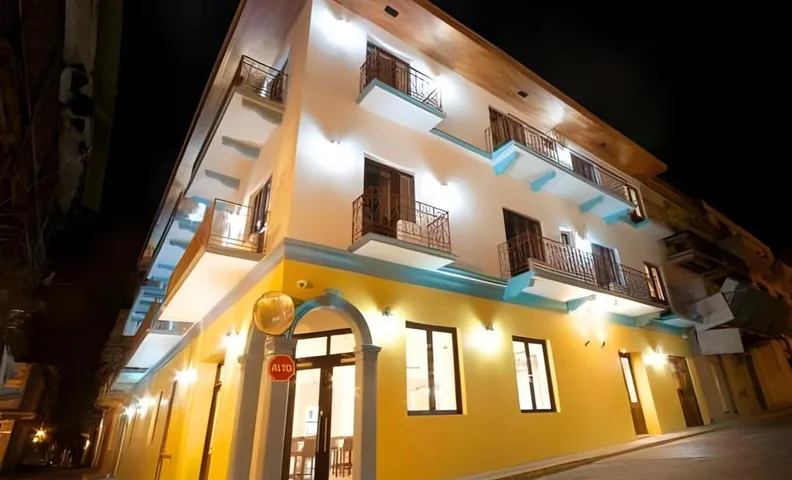 Tantalo Hotel - Kitchen - Roofbar