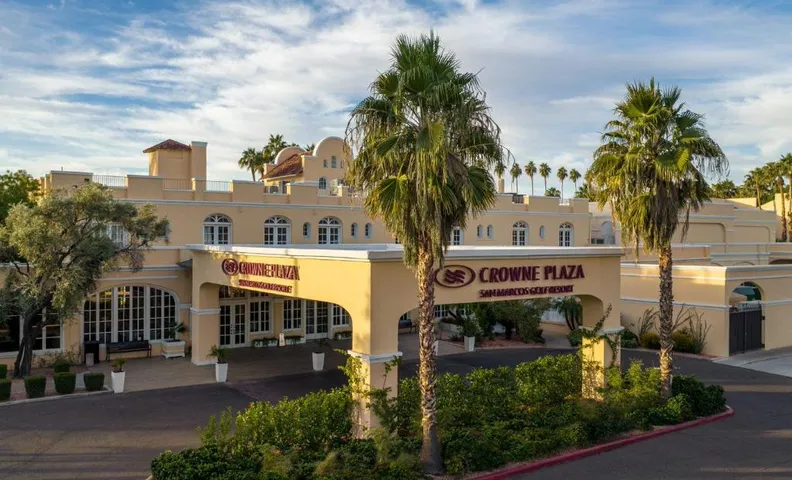 Crowne Plaza Phoenix - Chandler Golf Resort By IHG