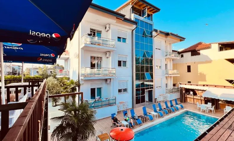 Brian Hotel