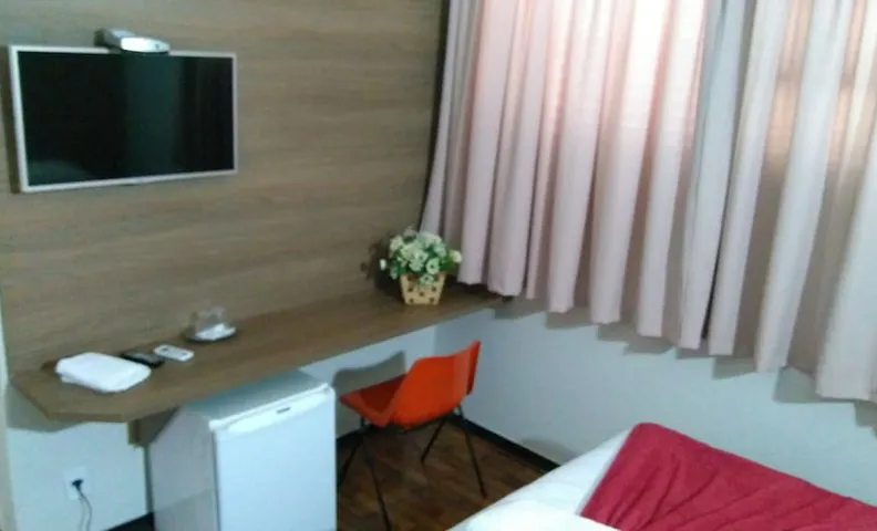 오로라 호텔