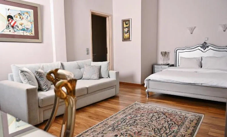 Le Bijou Luxury Rooms & Suites